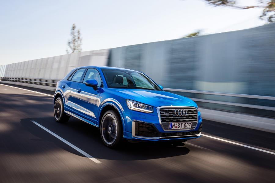  Audi Q2 TDI Quattro S-Line 2017 года  (AU) (фото 15 из 20)
